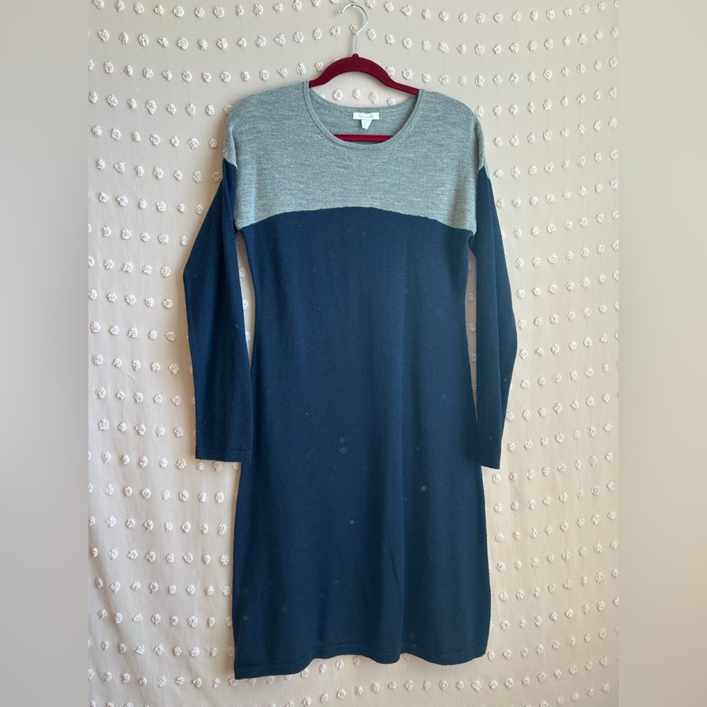 Garnet Hill Merino Wool Color Block Long Sleeve Knee Length Dress Sz M Navy Grey